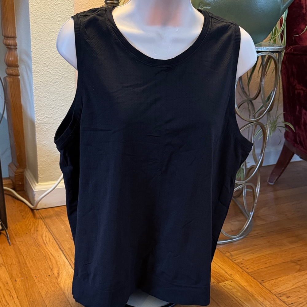 Athleta XL black workout tank